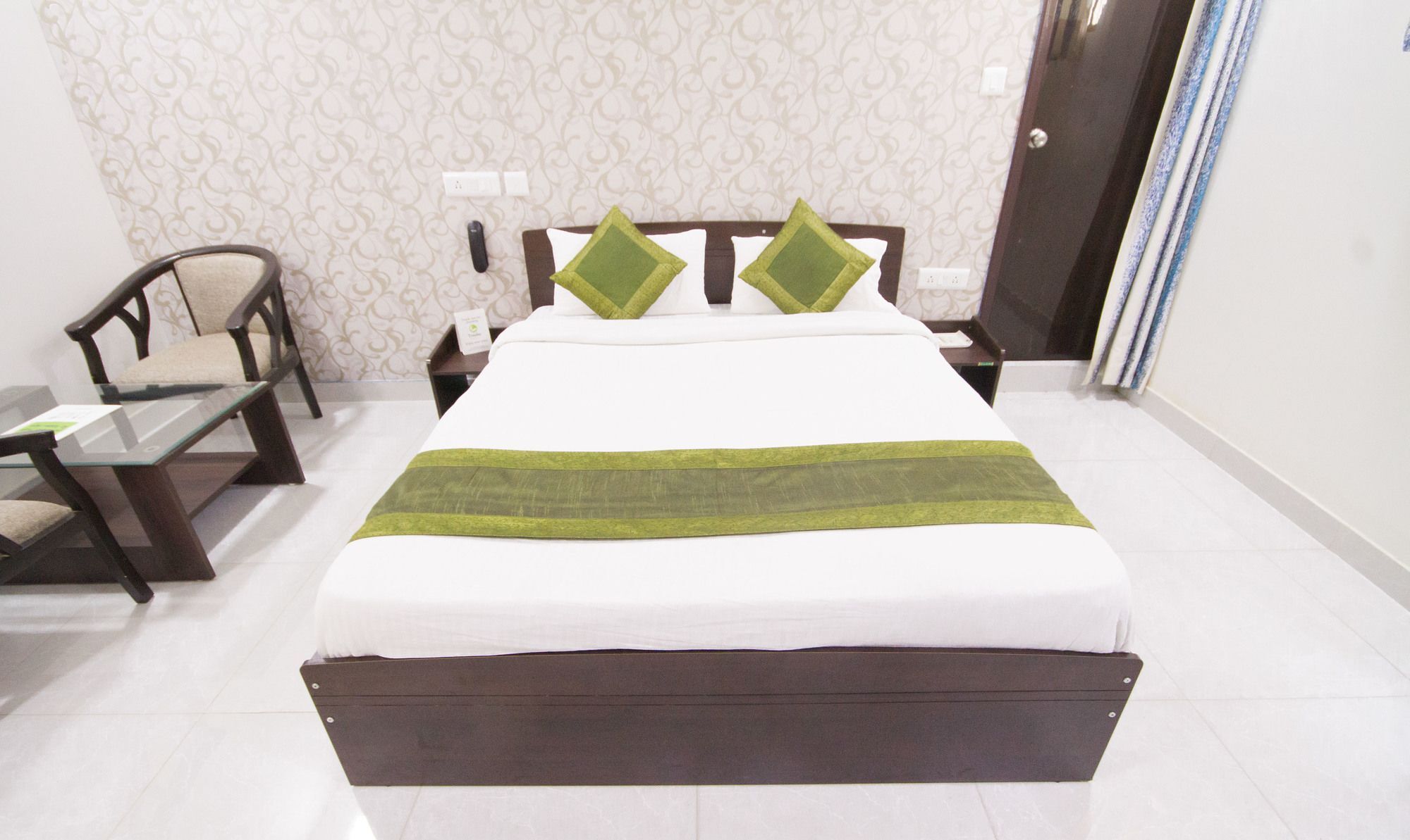 Treebo Graphixo 3* Lucknow